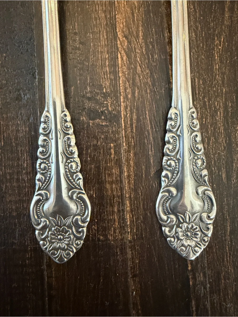 Lot of 2 Continental Stainless Korea Pie Cake Servers Serrated Floral 6.75”